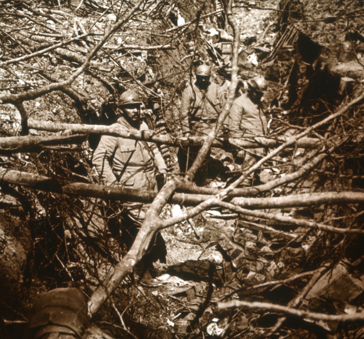 Trincheras frente al Fuerte Souville, norte de Francia, c1914-c1918 de Unbekannt