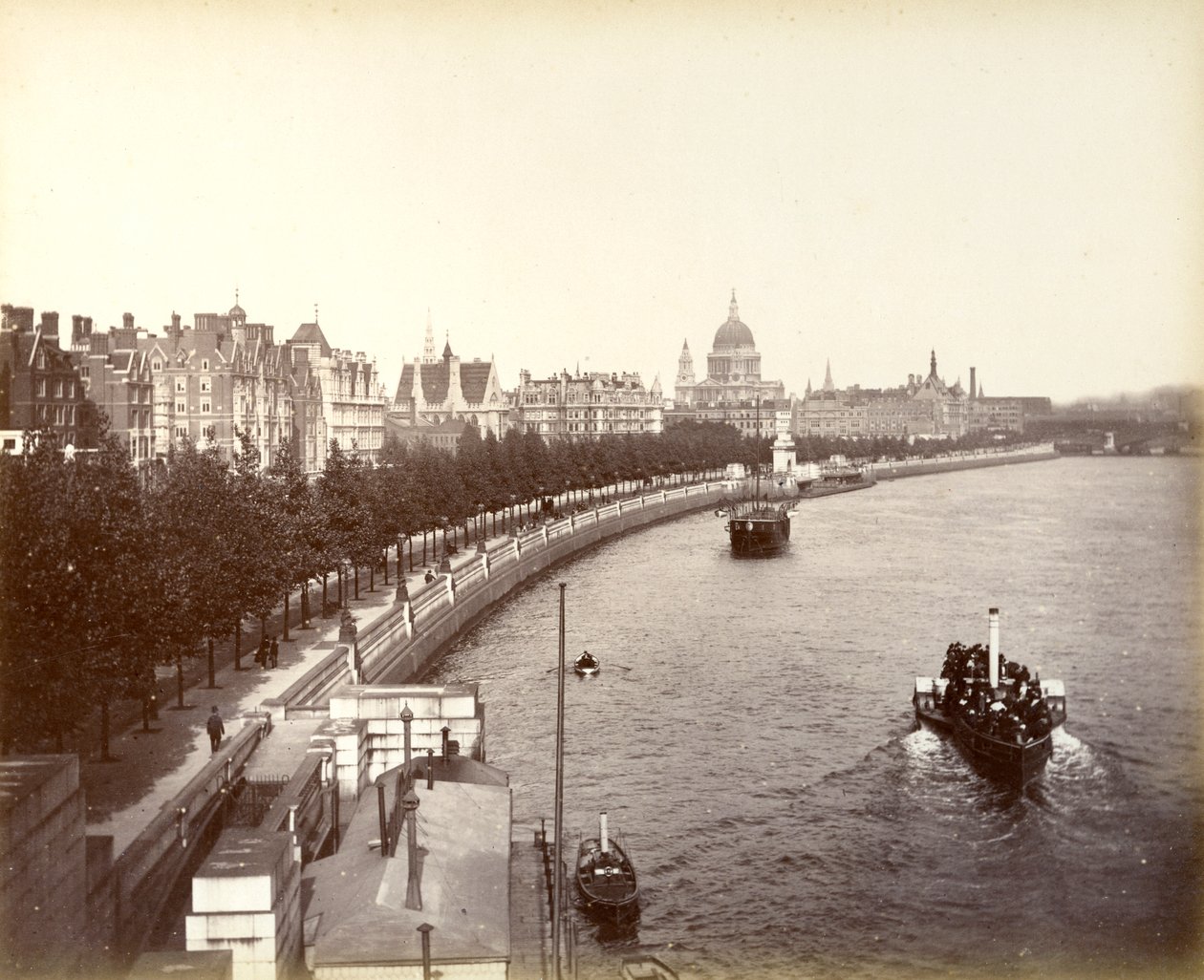 Victoria Embankment, mostrando los Jardines del Templo y la Catedral de San Pablo, Londres, 1887 de Unbekannt