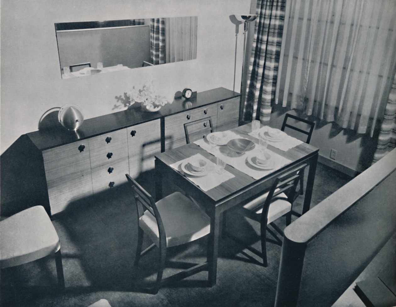 Vista en la sala de estar-comedor diseñada por Gilbert Rohde, 1936 de Unbekannt