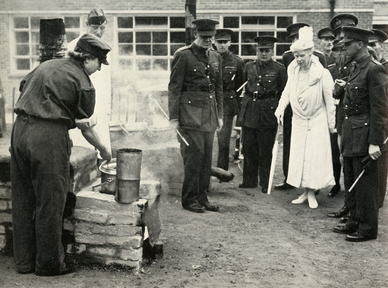 Observando a las chicas de A.T.S. trabajando... Escuela de cocina del ejército en Aldershot de Unbekannt