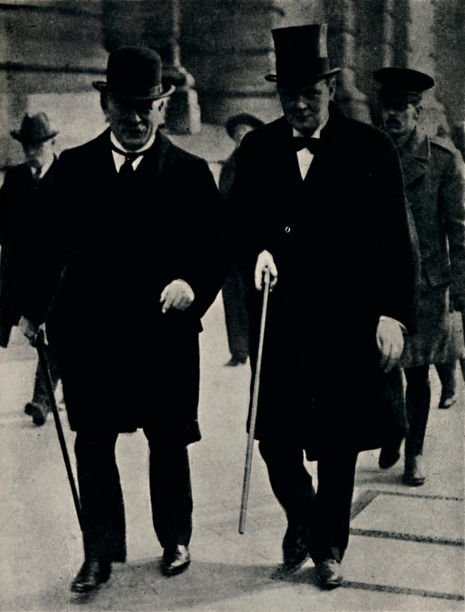 Con David Lloyd George, 1917, 1945 de Unbekannt