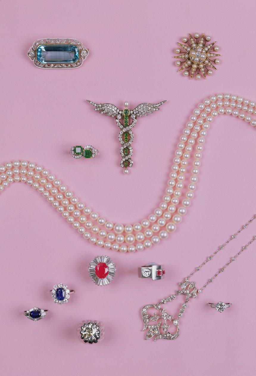 Selección de joyas victorianas y eduardianas: broche de aguamarina, broche de estrella de diez puntas, colgante de diamantes y platino, anillos de zafiro, rubí y esmeralda de Unbekannt Unbekannt