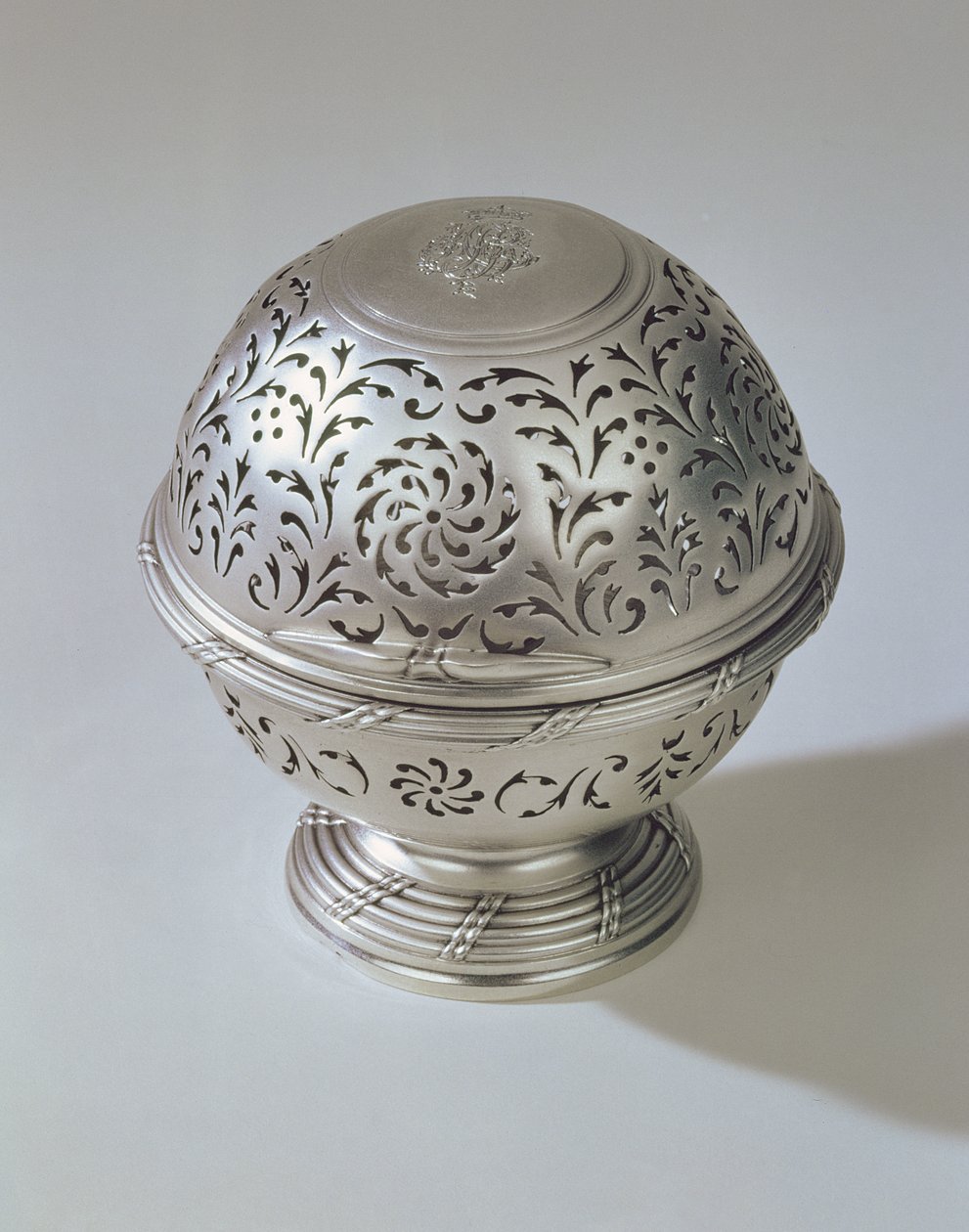 Caja de jabón, parte de un conjunto con jarra y palangana, por Francis Riel, París, 1771 de Unbekannt Unbekannt