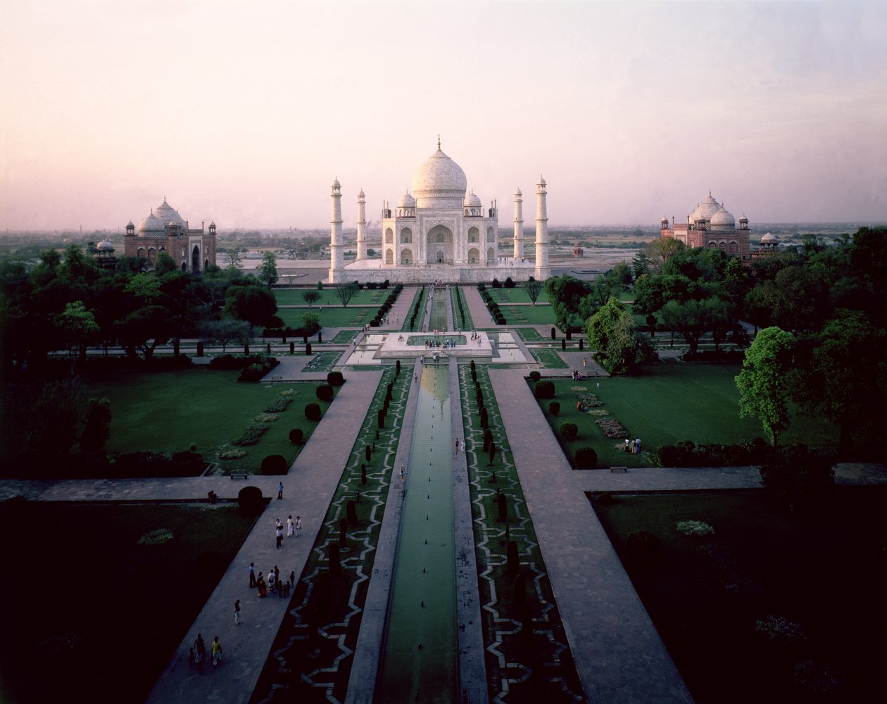 El Taj Mahal diseñado por Ustad Ahmad Lahori de Unbekannt Unbekannt