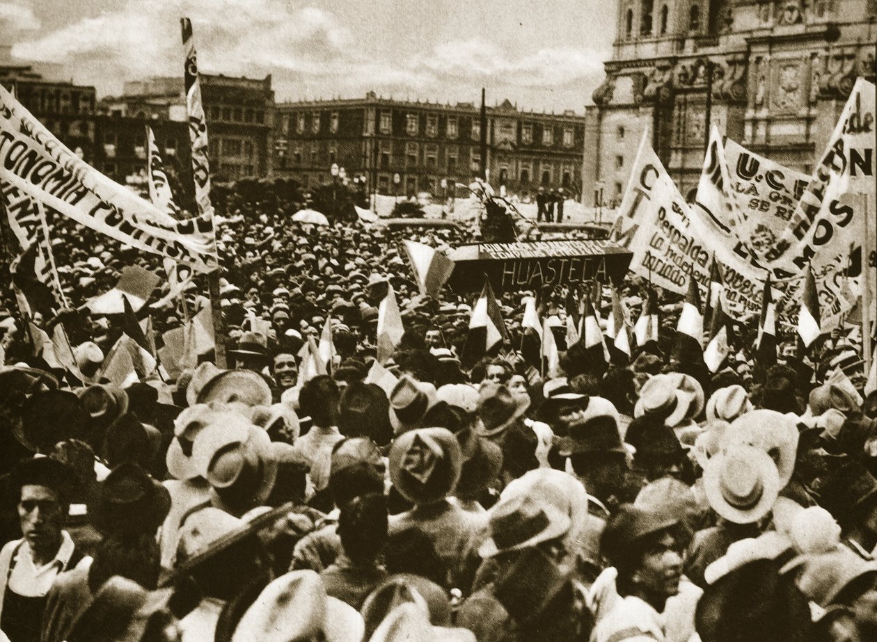 Multitudes en la Ciudad de México celebran la nacionalización de las reservas de petróleo, marzo de 1938 de Unbekannt Unbekannt
