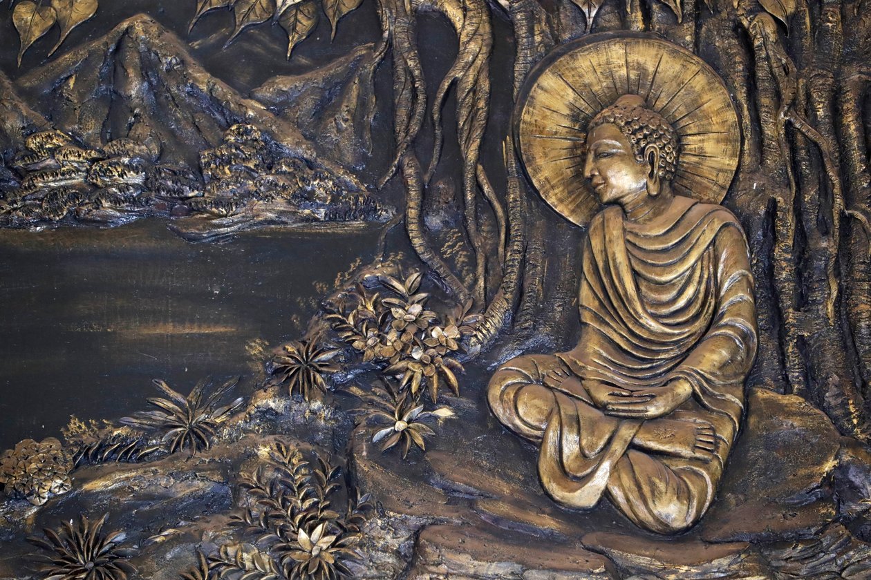 Templo budista Tinh Xa Ngoc Tin, Buda Shakyamuni sentado en la pose de meditación bajo el árbol Bodhi, Dalat, Vietnam de Unbekannt Unbekannt