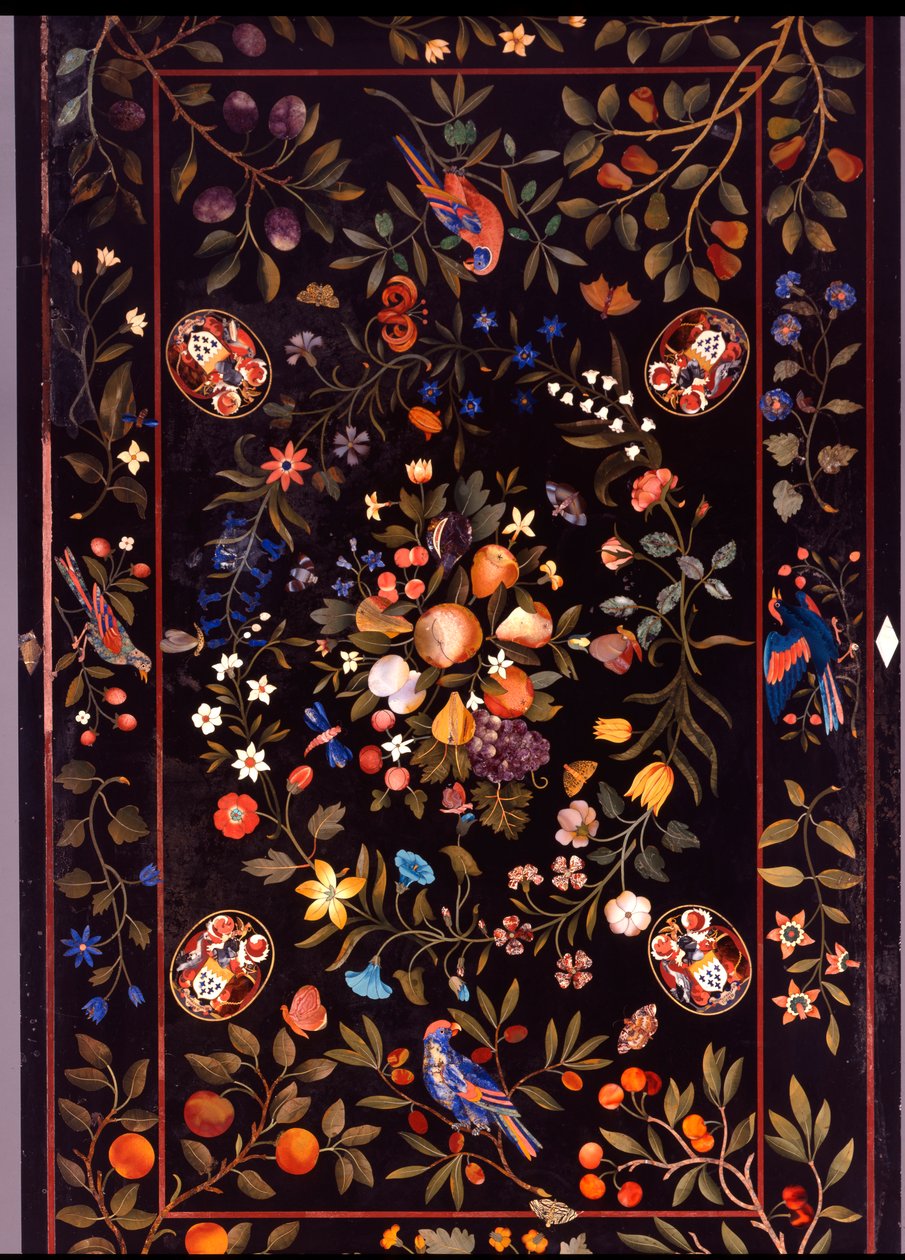Una mesa de pietra dura florentina incrustada con varios mármoles y lapislázuli centrada por una exhibición de frutas, c.1670 de Unbekannt