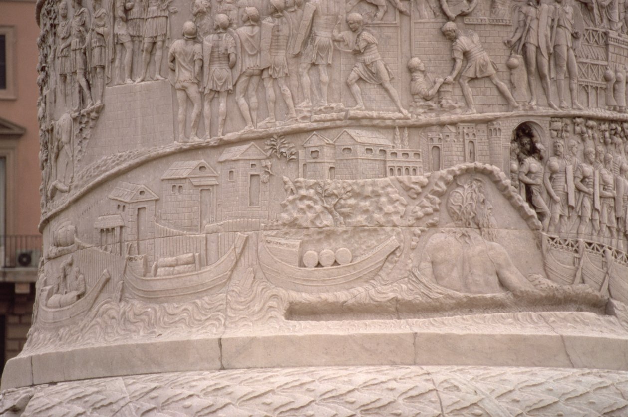 Un puerto romano y la construcción de un campamento romano, de la Columna de Trajano, siglo II d.C. (piedra tallada) (detalle) de Unbekannt