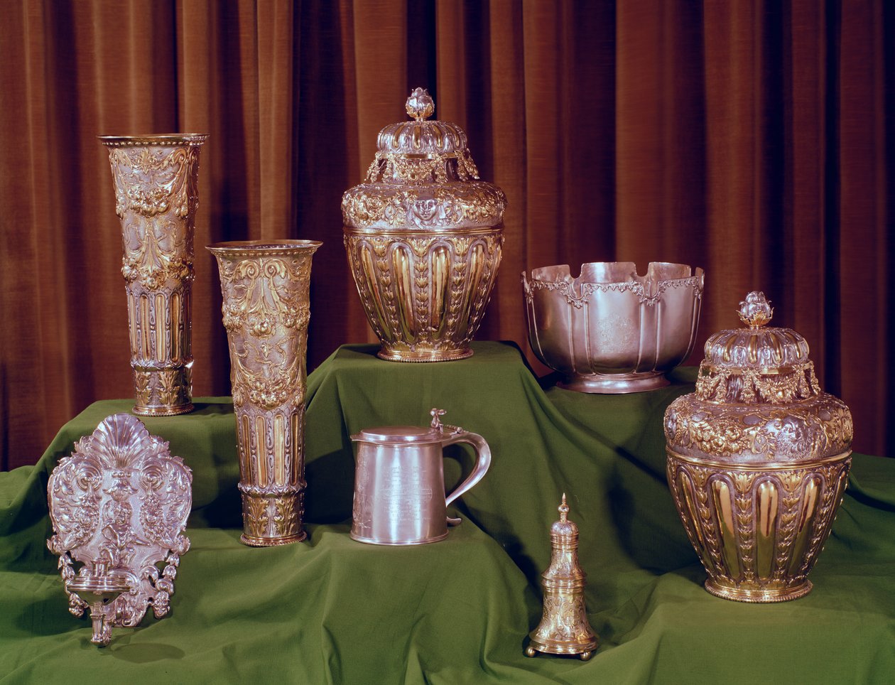 Colección de piezas de plata y plata dorada, antes del siglo XVII de Unbekannt