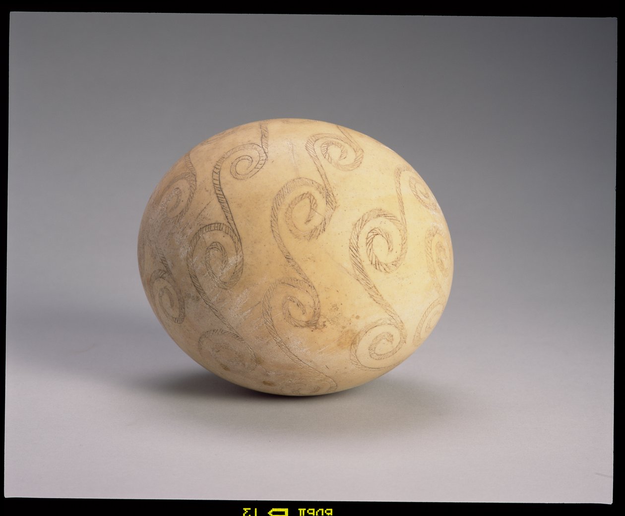 Huevo de avestruz decorado, egipcio, c.2do milenio a.C. de Unbekannt