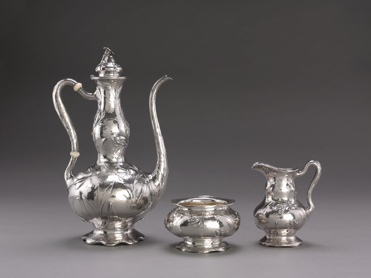 Servicio de Café Martelé: Cafetera, c.1900-1910 de Unbekannt