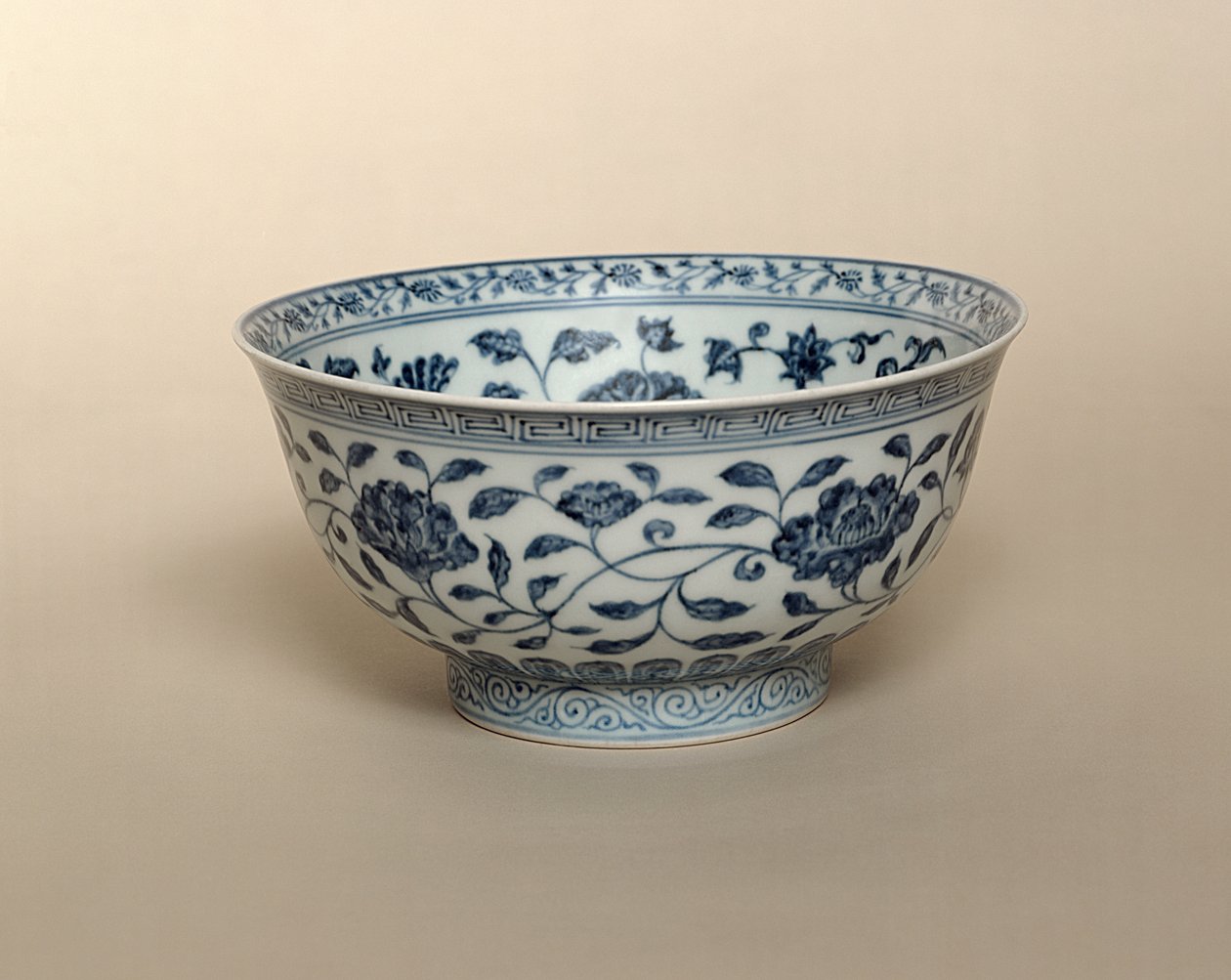 Cuenco azul y blanco Ming, marca Hsuan-te (1426-35) de Unbekannt