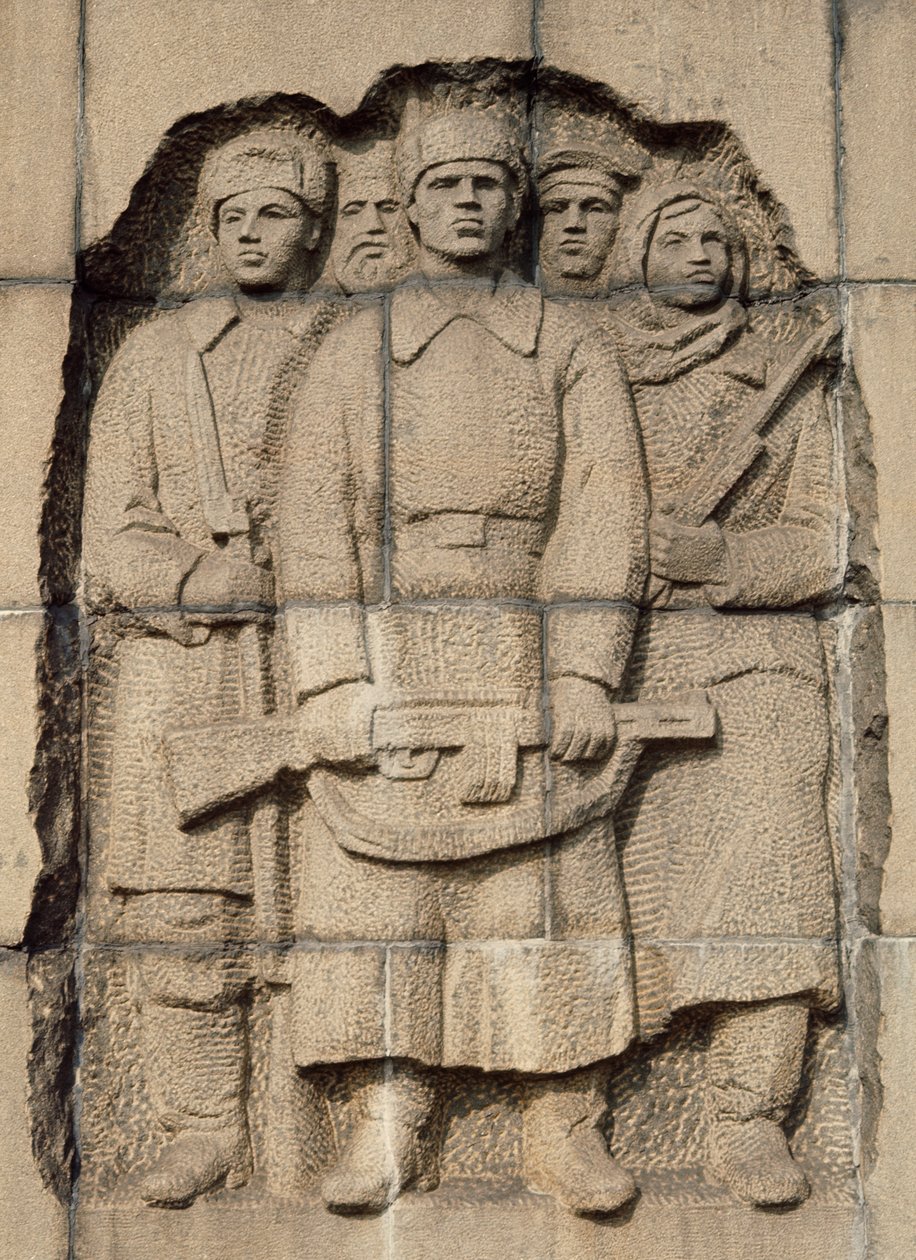 Monumento a la resistencia del pueblo ruso durante el asedio alemán de 900 días a la ciudad de Leningrado, Cementerio Pskarevski, relieve, San Petersburgo, Rusia, siglo XX de Benjamin Baud