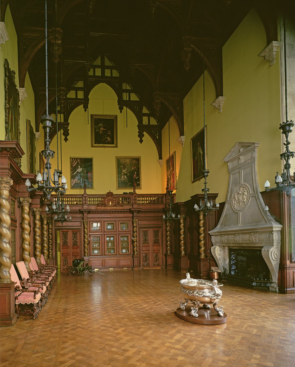 El Gran Salón, Burghley House, Stamford, Lincolnshire de Unbekannt