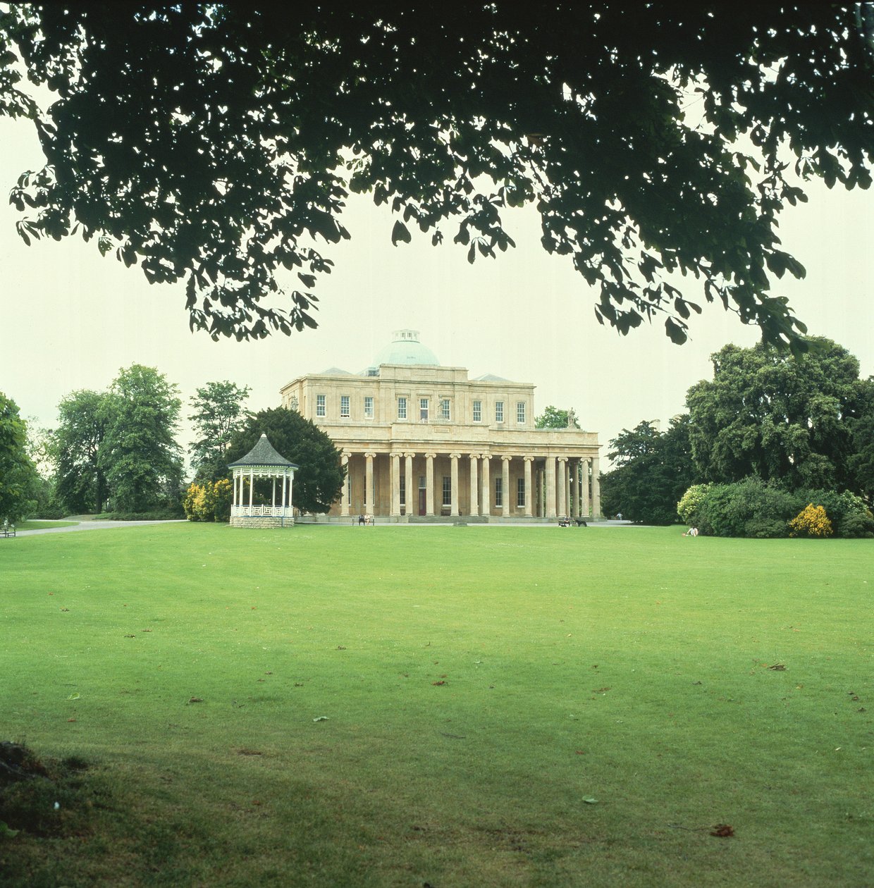 Vista del exterior, construido entre 1825-30 de Unbekannt