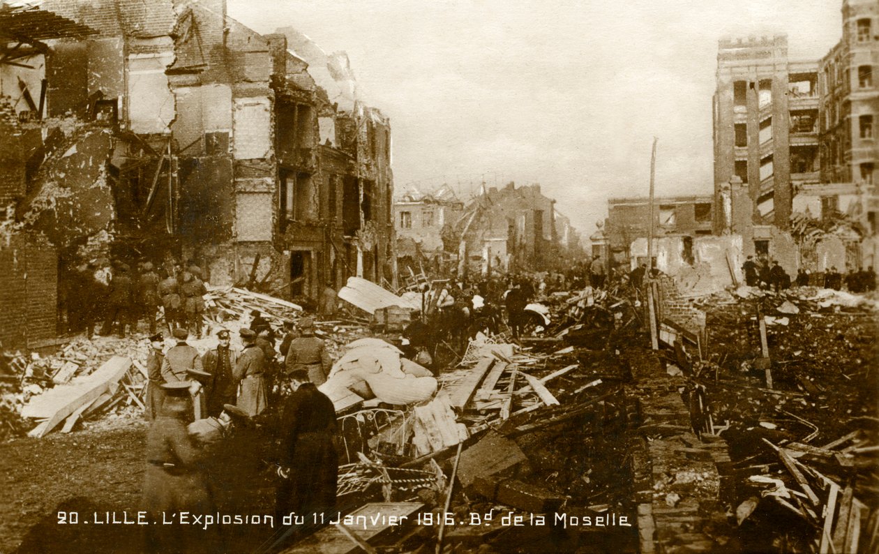 Primera Guerra Mundial: Lille tras la explosión del 11 de enero de 1916 (tarjeta postal) de Unbekannter Künstler