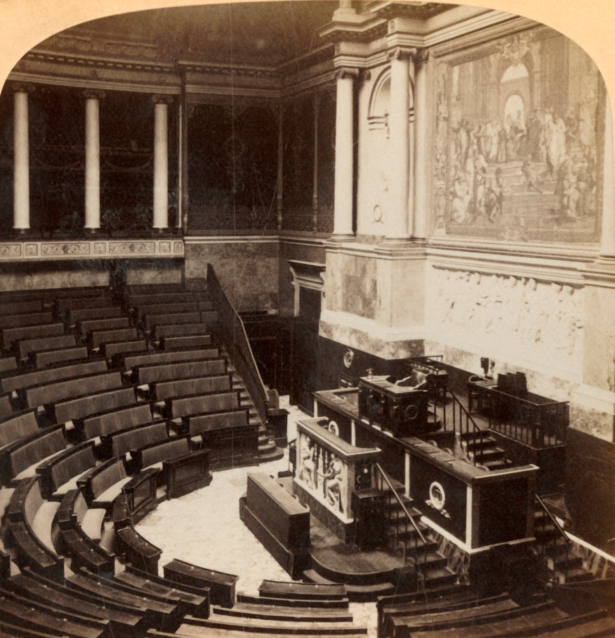Interior de la Cámara de Diputados, París, Francia, 1900 de Underwood and Underwood