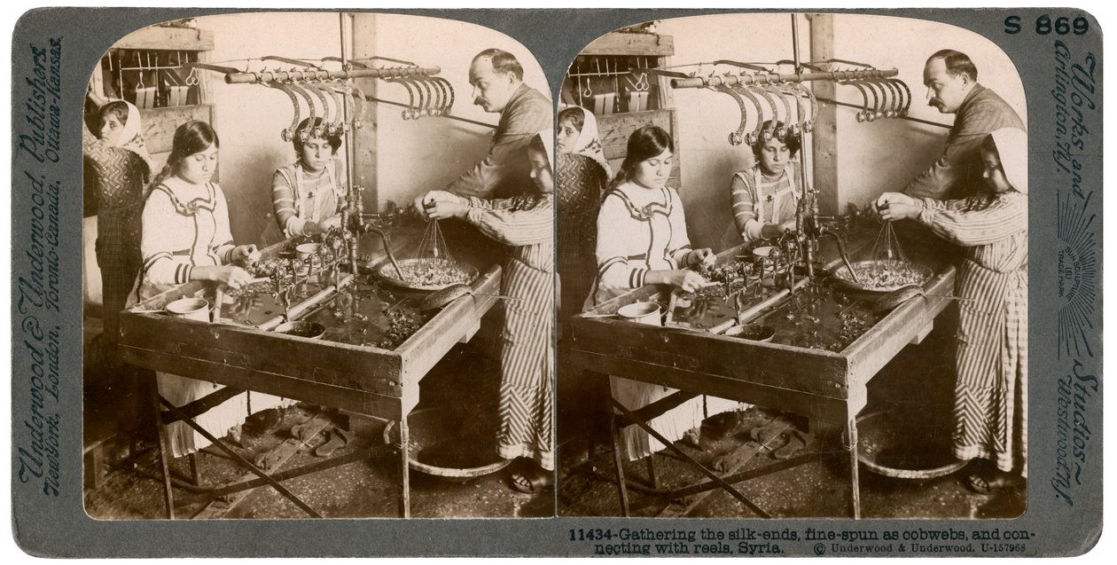 Fabricación de seda, Siria, 1900s de Underwood and Underwood