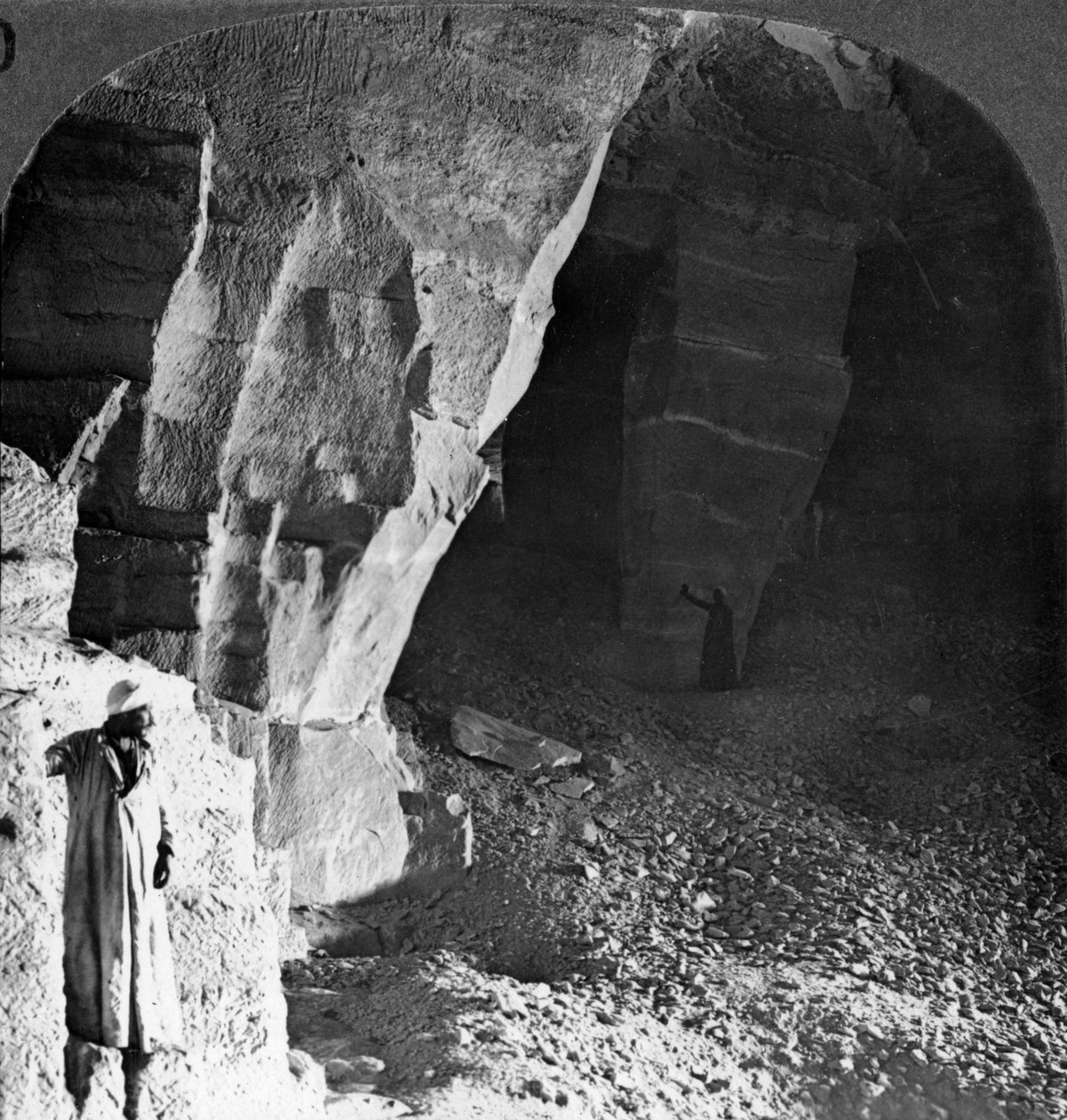 Cámaras de cantera de Masara, Egipto, 1905 de Underwood and Underwood