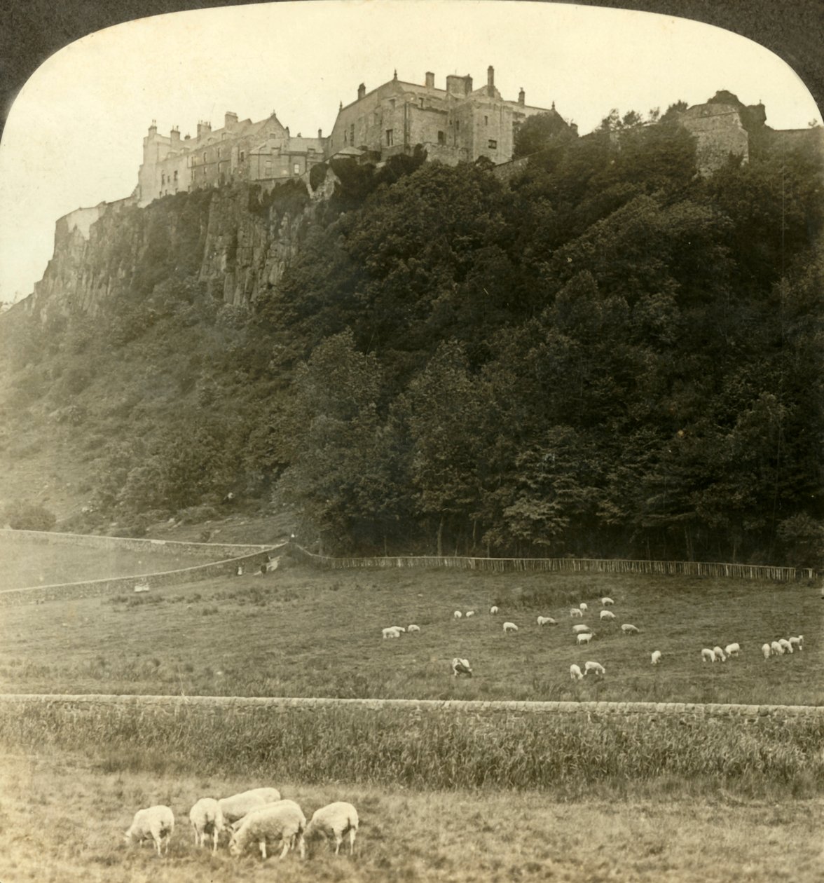 Castillo de Stirling, la sede de los reyes de antaño...Escocia, c1900 de Underwood and Underwood
