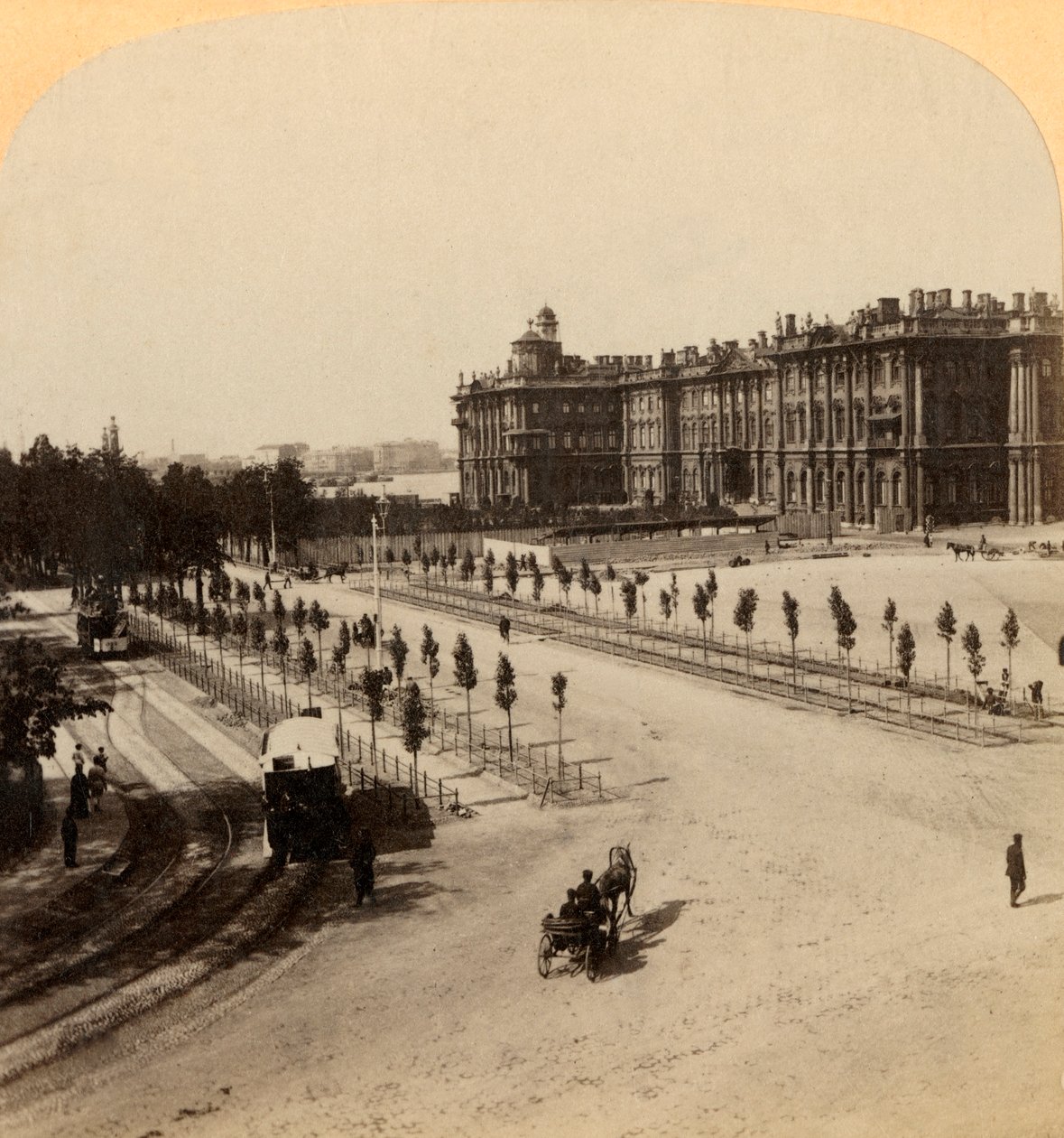 El Palacio de Invierno Imperial desde Nevsky Prospect, San Petersburgo, Rusia, 1897 de Underwood and Underwood
