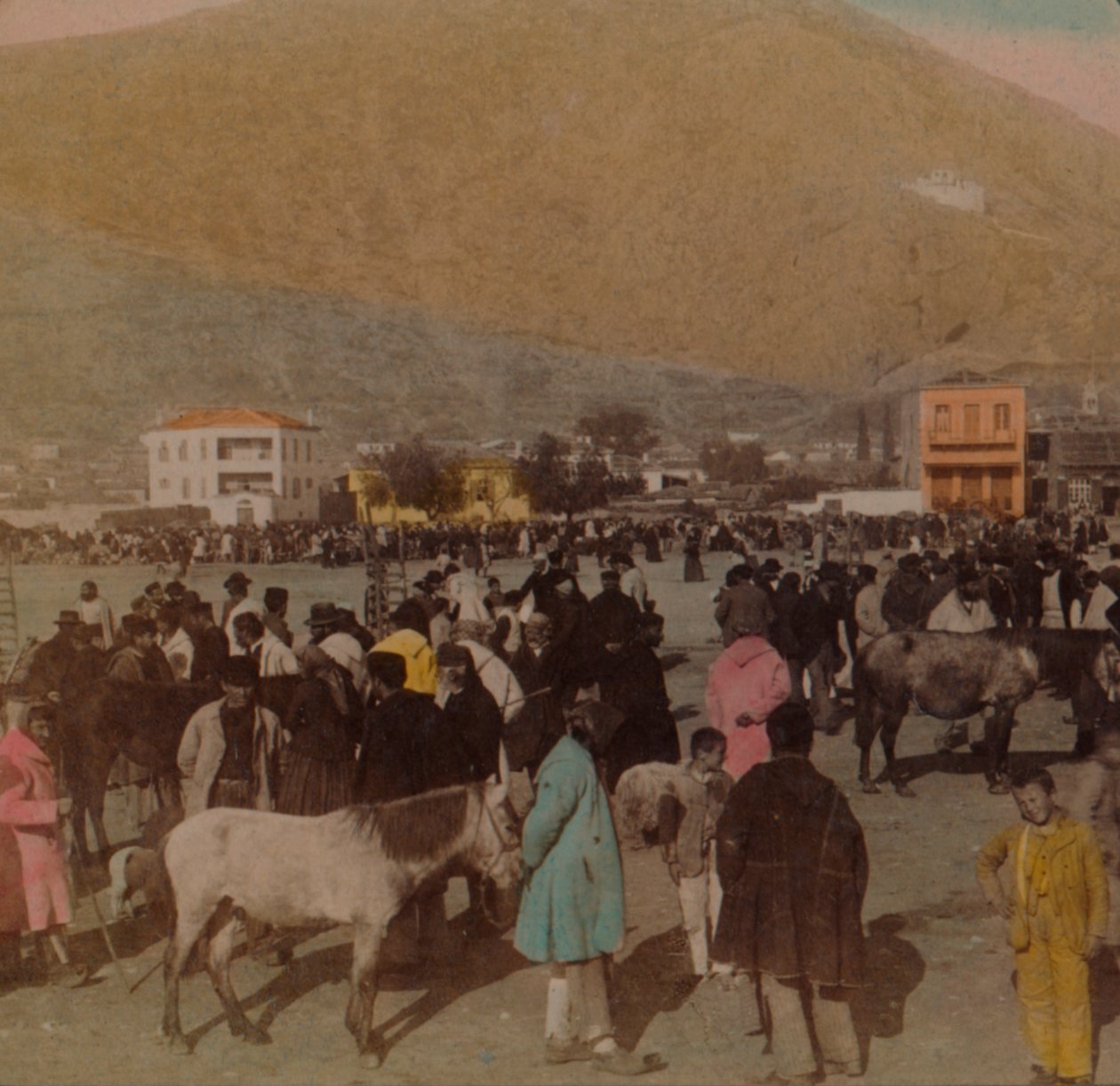 La Larisa, o antigua Ciudadela de 950 pies de altura al oeste del Mercado, Argos, Grecia, 1903 de Underwood and Underwood