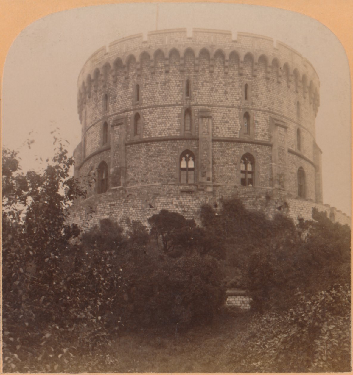 La Torre Redonda, Windsor, Inglaterra - la prisión del castillo desde Eduardo III hasta Carlos II, 1900 de Underwood and Underwood