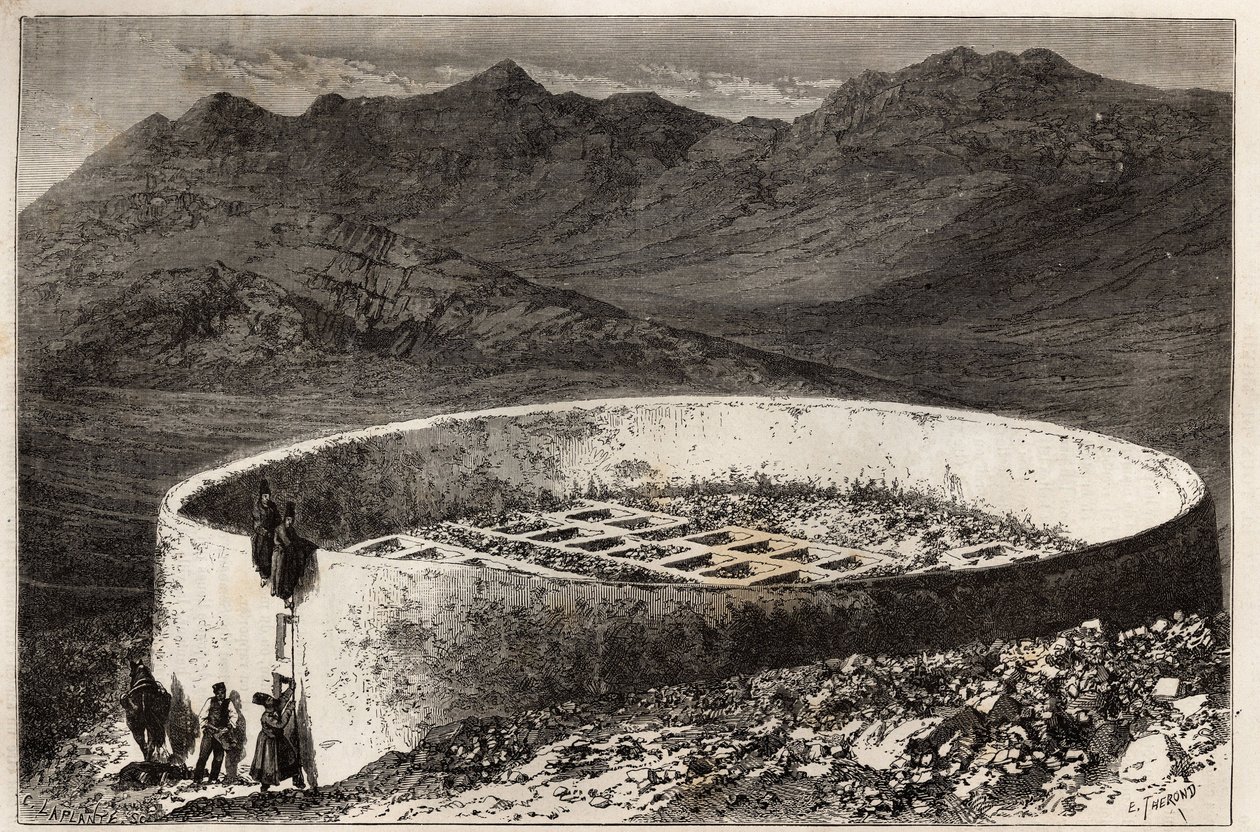 Un cementerio guebra (o zoroastriano) cerca de Teherán (Irán), en forma de una gran torre con una circunferencia de 60 metros y una altura de 5 metros; el interior está dispuesto en cajas maconadas, cada una sirve como entrada a las bóvedas o huesos son de de Unknown artist