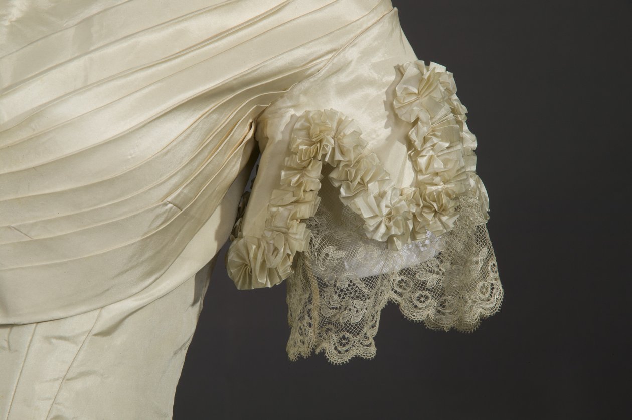 Vestido de dama de honor de Unknown artist