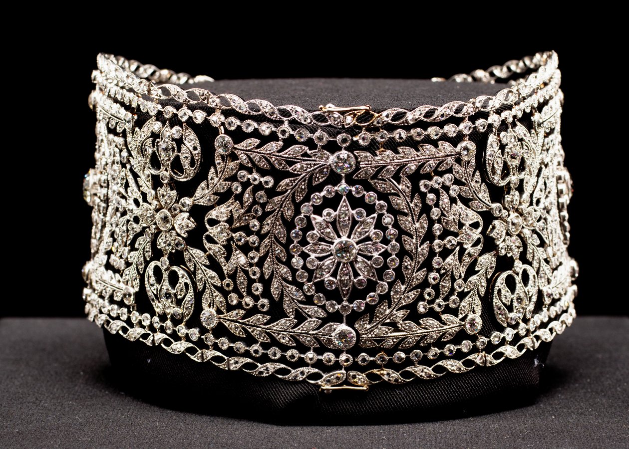Collar estilo gargantilla de platino y diamantes, usado por la Sra. Potter Palmer I, nacida Bertha Honoré de Unknown artist