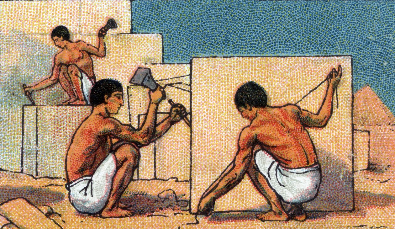 Vida cotidiana en el antiguo Egipto: canteros trabajando en la construcción de pirámides, principios del siglo XX (cromo) de Unknown Artist