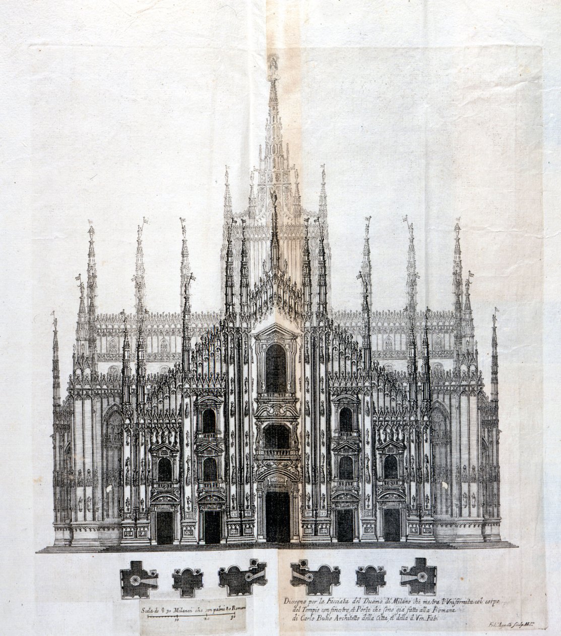 Dibujo de la fachada del Duomo de Milán mostrando su uniformidad con el cuerpo del edificio. Muchos proyectos arquitectónicos fueron diseñados alrededor del siglo XVII para completar la fachada que había quedado sin terminar. de Unknown artist