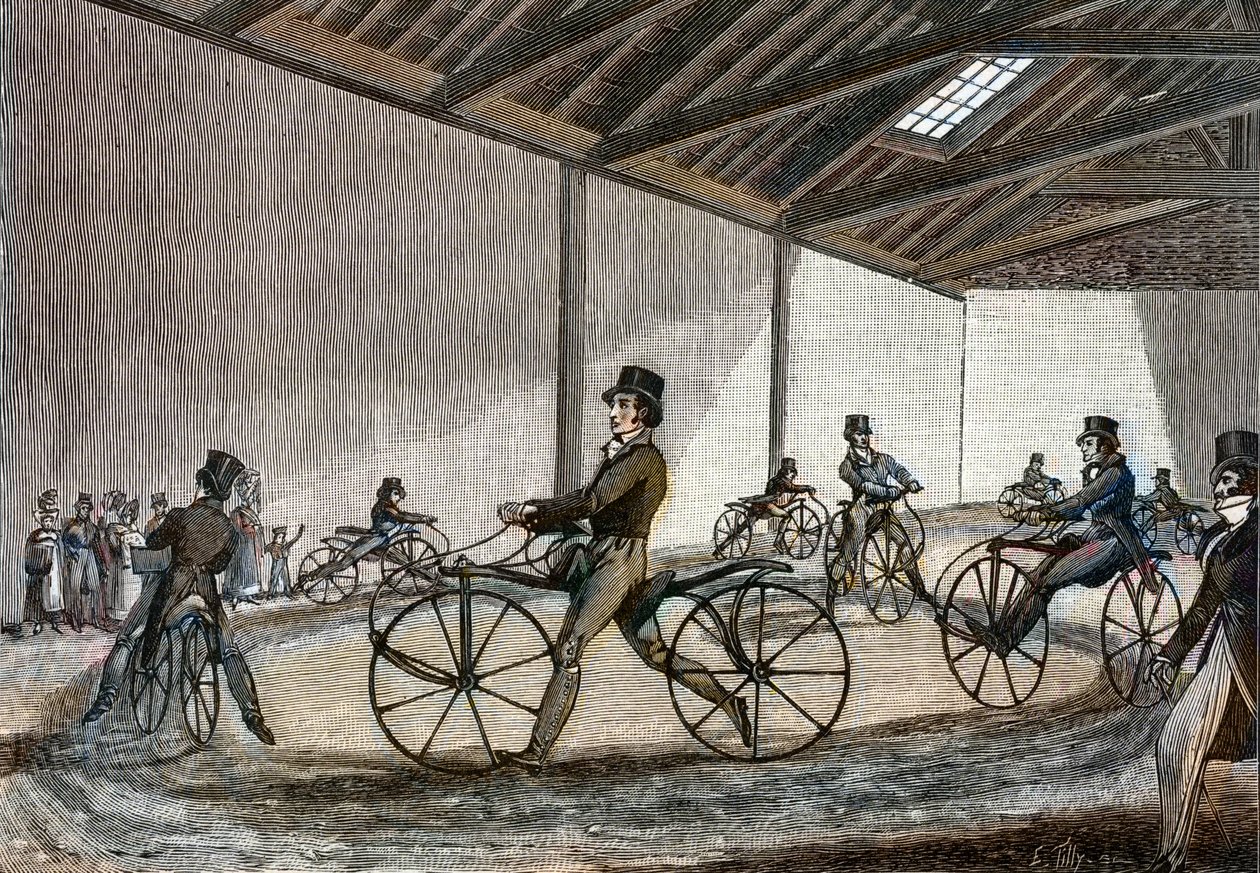 Vista interna del picadero para caballitos de madera. Hombre conduciendo bicicletas (bicicletas sin pedales inventadas por el barón Karl Drais) de Unknown artist