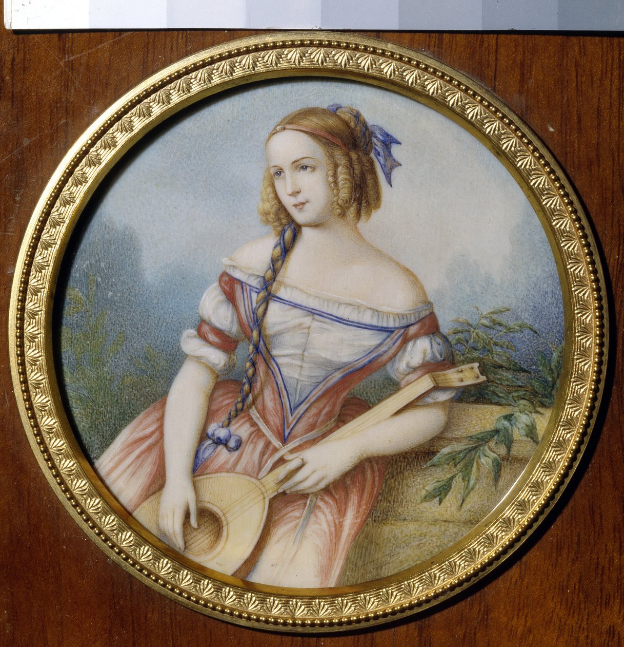 La actriz rusa Varvara Asenkova (1817-1841), en el papel de Esmeralda tomado de ""Notre Dame de Paris"" de Victor Hugo (1802-1885). (La actriz rusa Varvara Asenkova como Esmeralda). Obra anónima, acuarela sobre papel de Unknown artist