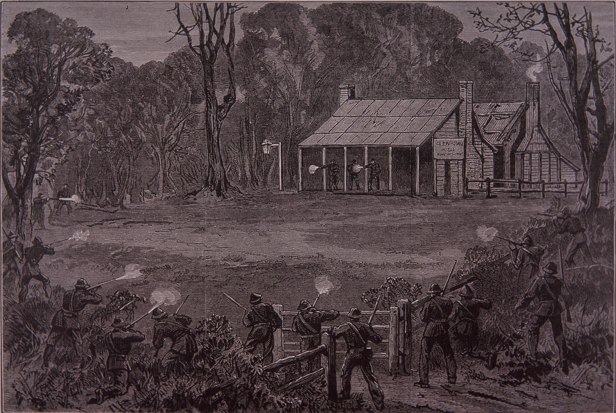 La policía abre fuego contra la banda de Kelly en el Hotel Glenrowan, 28 de junio de 1880 de Unknown artist