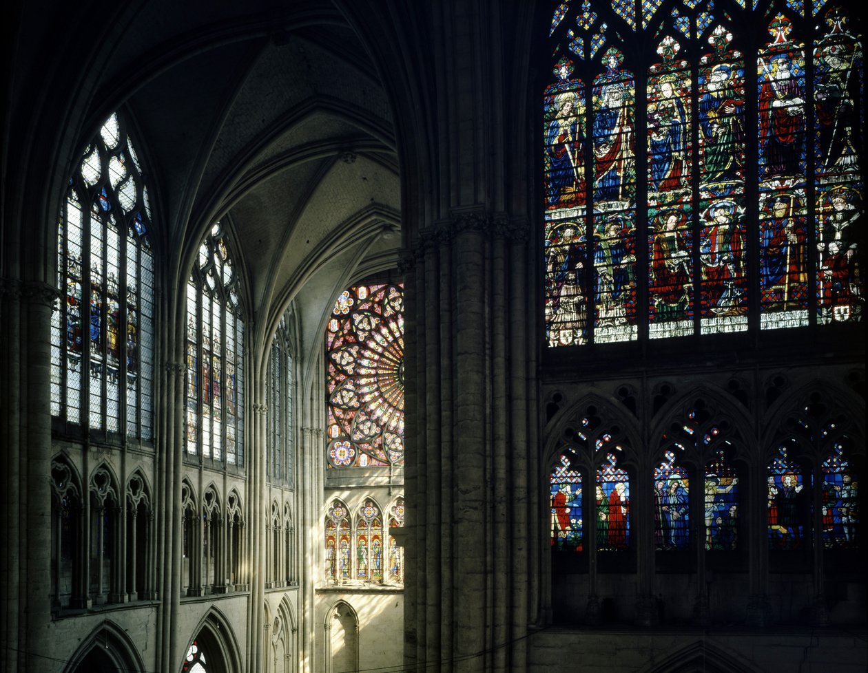 Vitrales y rosetón de la Catedral de Troyes de Unknown artist