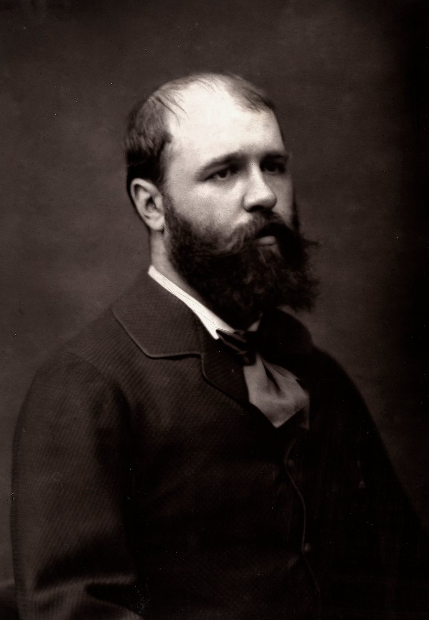 El artista Jean-Jacques Scherrer fotografiado con motivo del Salón de París de 1881 de Unknown