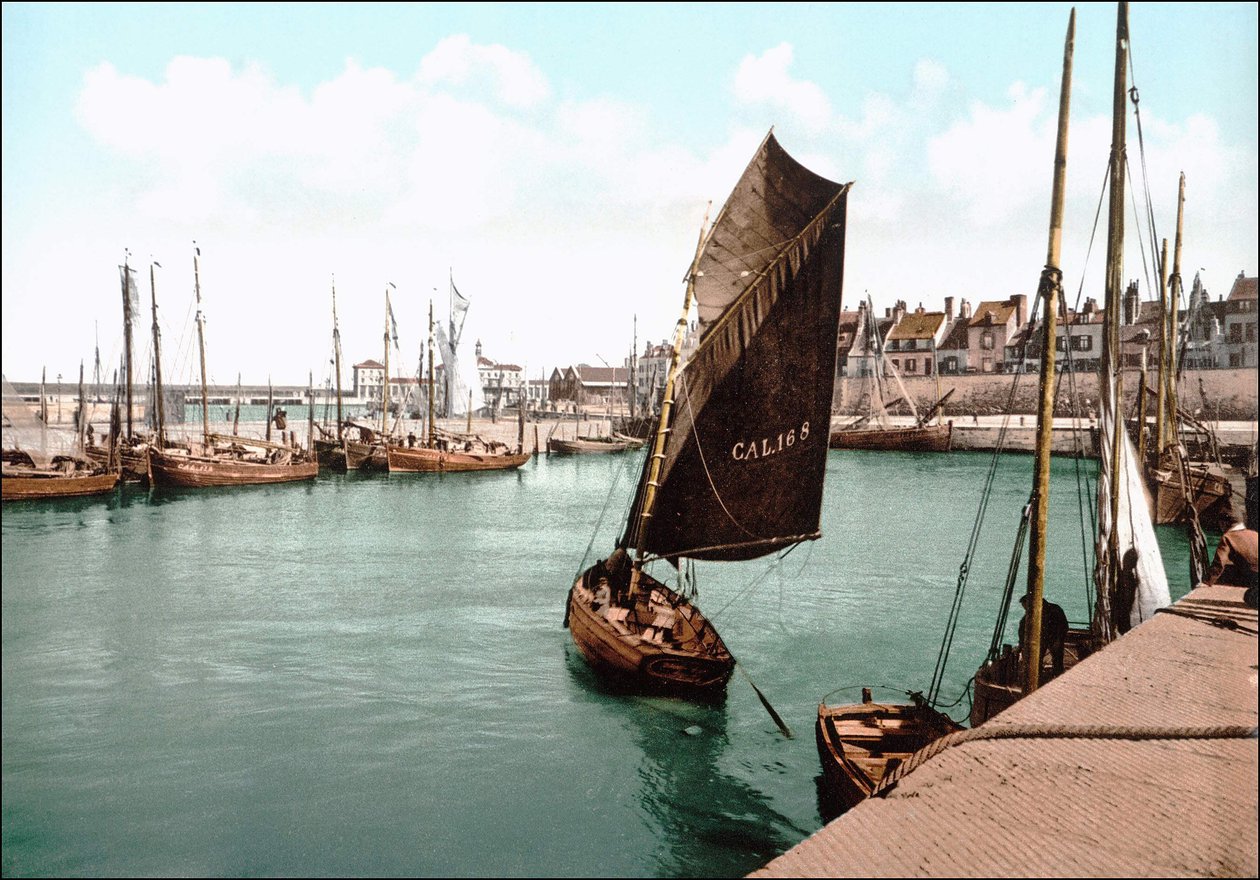 Vista de Calais, el puerto. Foto cromo ca. 1890 de Unknown artist
