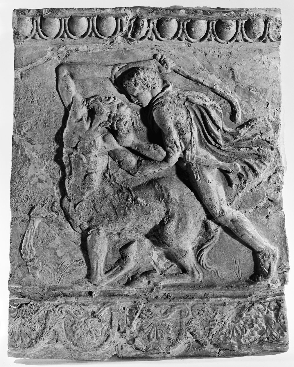 "Campana" Relieve de Teseo matando a un centauro de Unknown artist