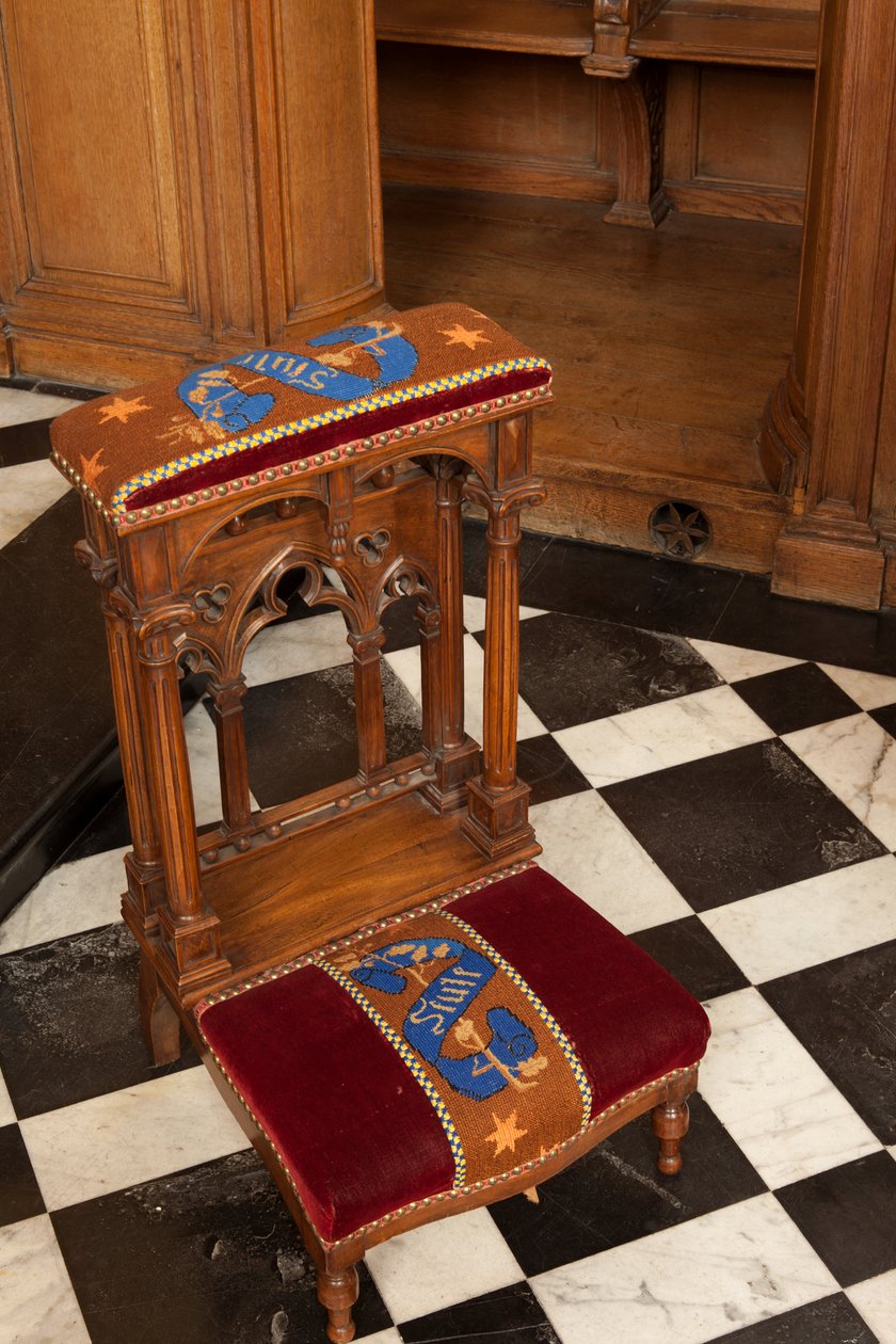 Mobiliario, Asiento de asistentes, Prie-Dieu tapicería, segunda mitad del siglo XIX de Unknown artist
