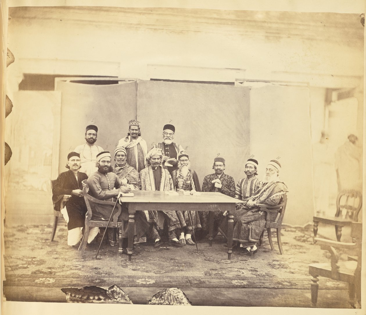 [Retrato de grupo de hombres, India] de Unknown artist