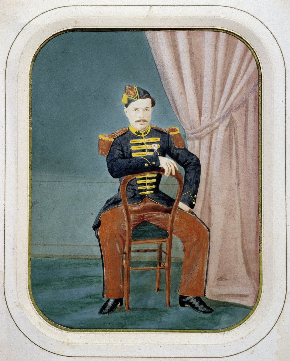 Retrato de un soldado. Fotografía anónima coloreada, circa 1880. de Unknown artist