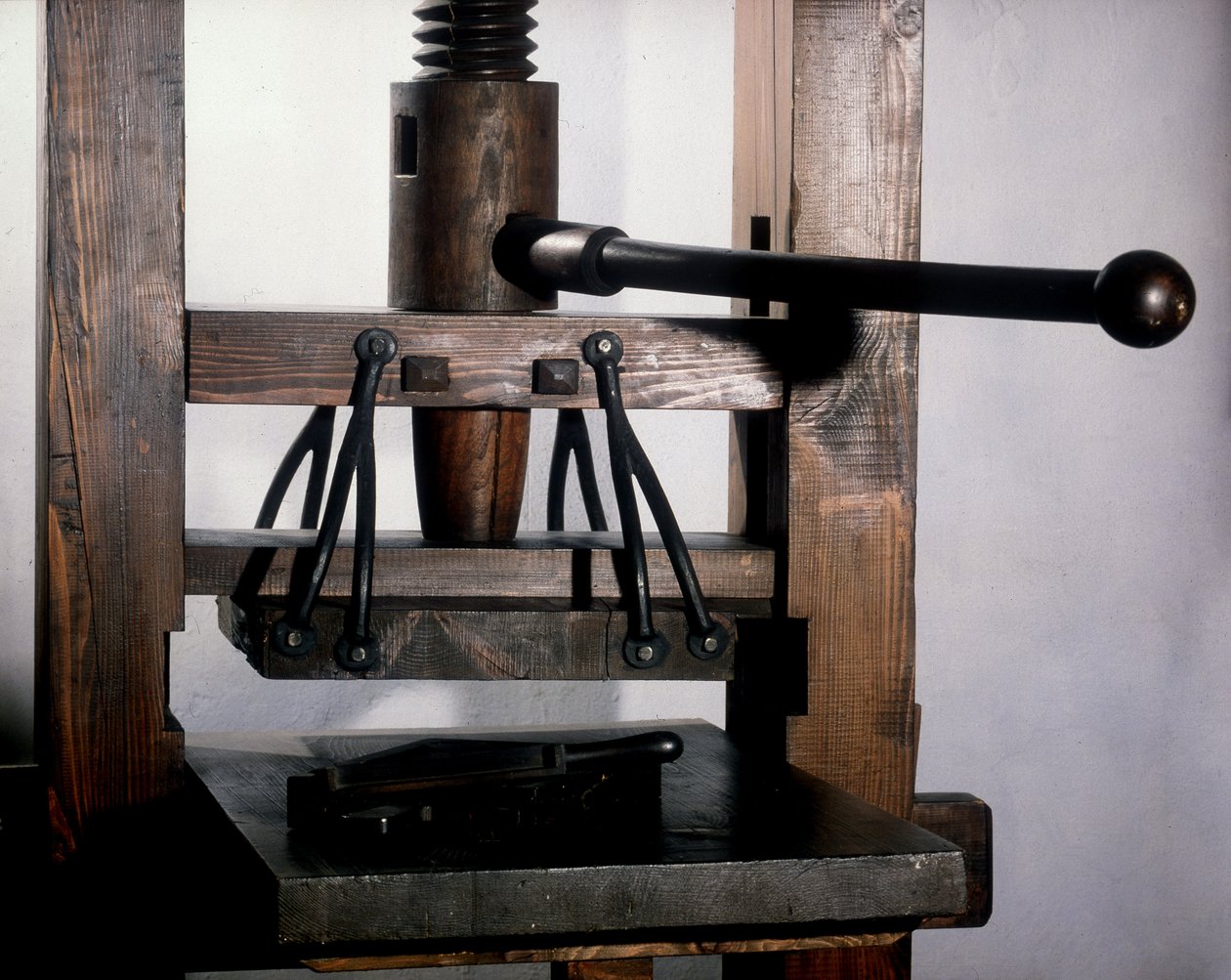 Prensa de Johannes Gensfleisch Gutenberg (1400-1468) de Unknown artist