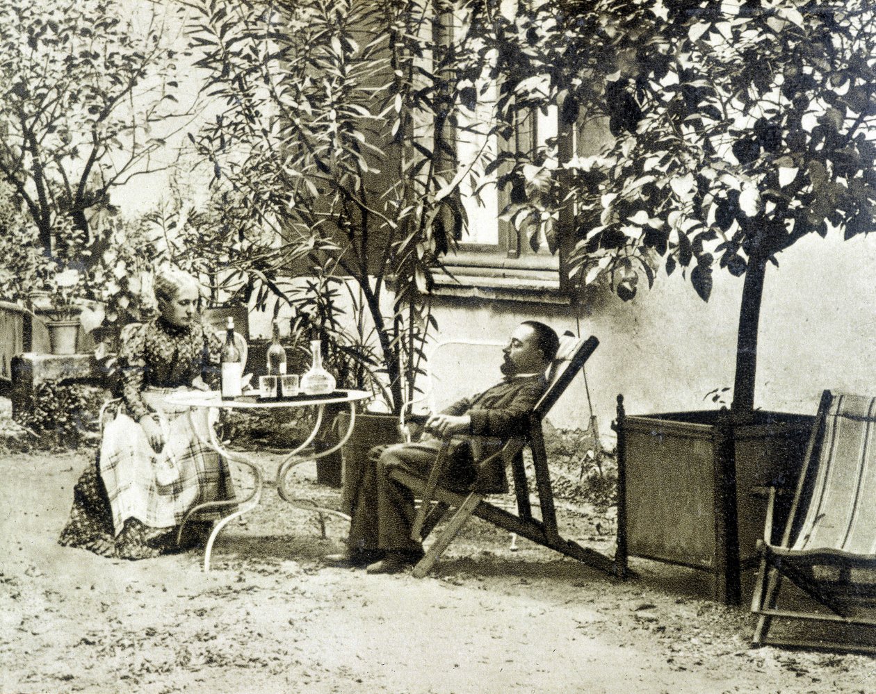 Toulouse Lautrec con su madre, en el Château de Malromé de Unknown artist
