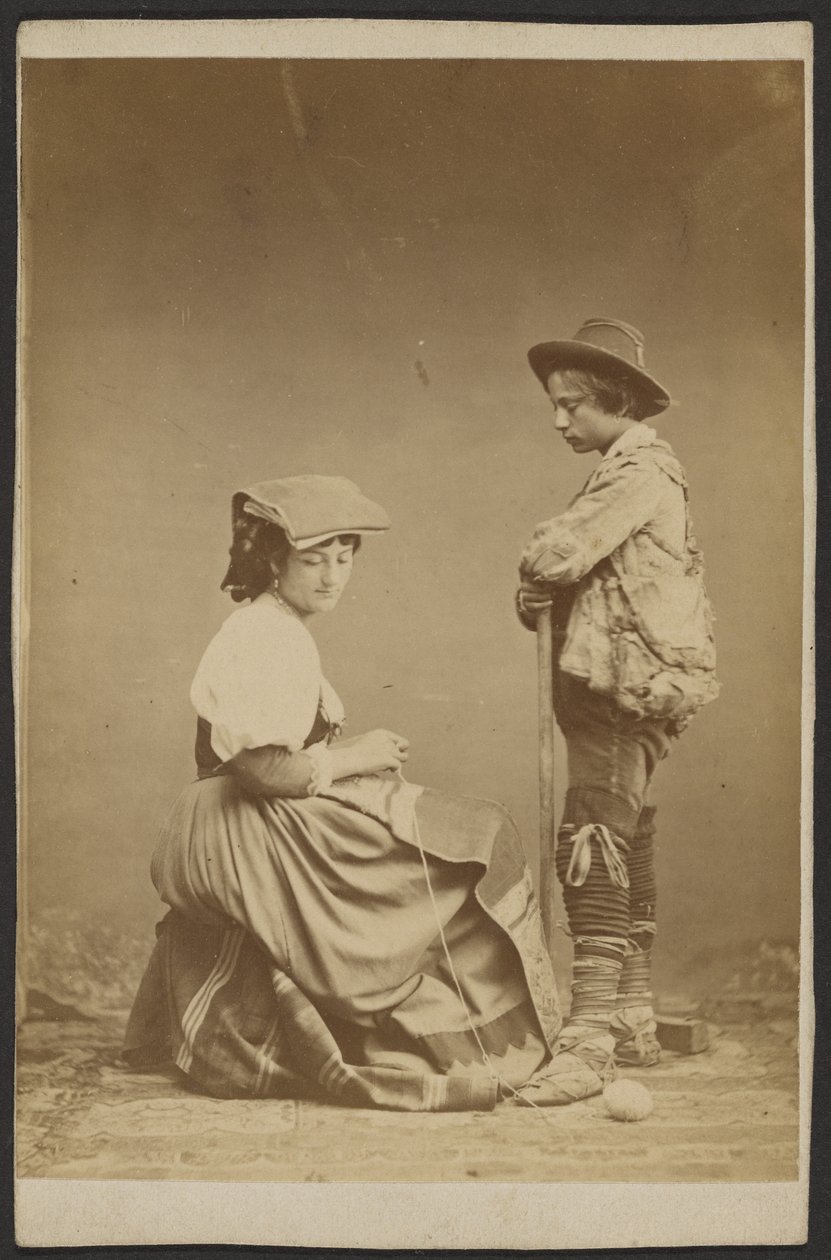 [Mujer cosiendo mientras el niño mira] de Unknown artist