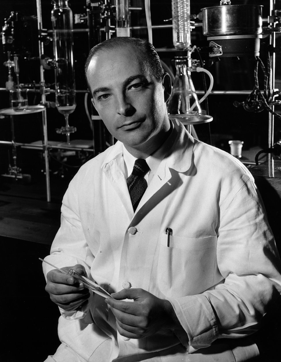 Arthur Kornberg (foto b/n) de Unknown photographer