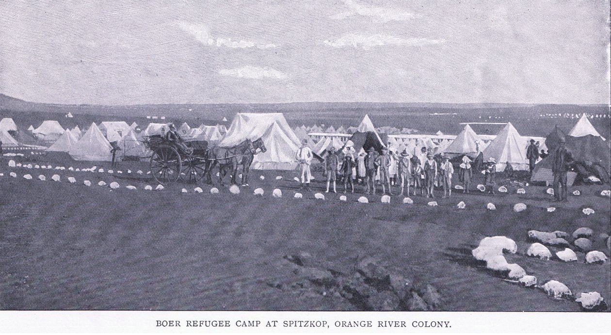 Campo de refugiados bóer en Spitzkop, colonia del Río Orange, de Después de Pretoria: La Guerra de Guerrillas publicado por Harmsworth Bros Limited de Unknown photographer