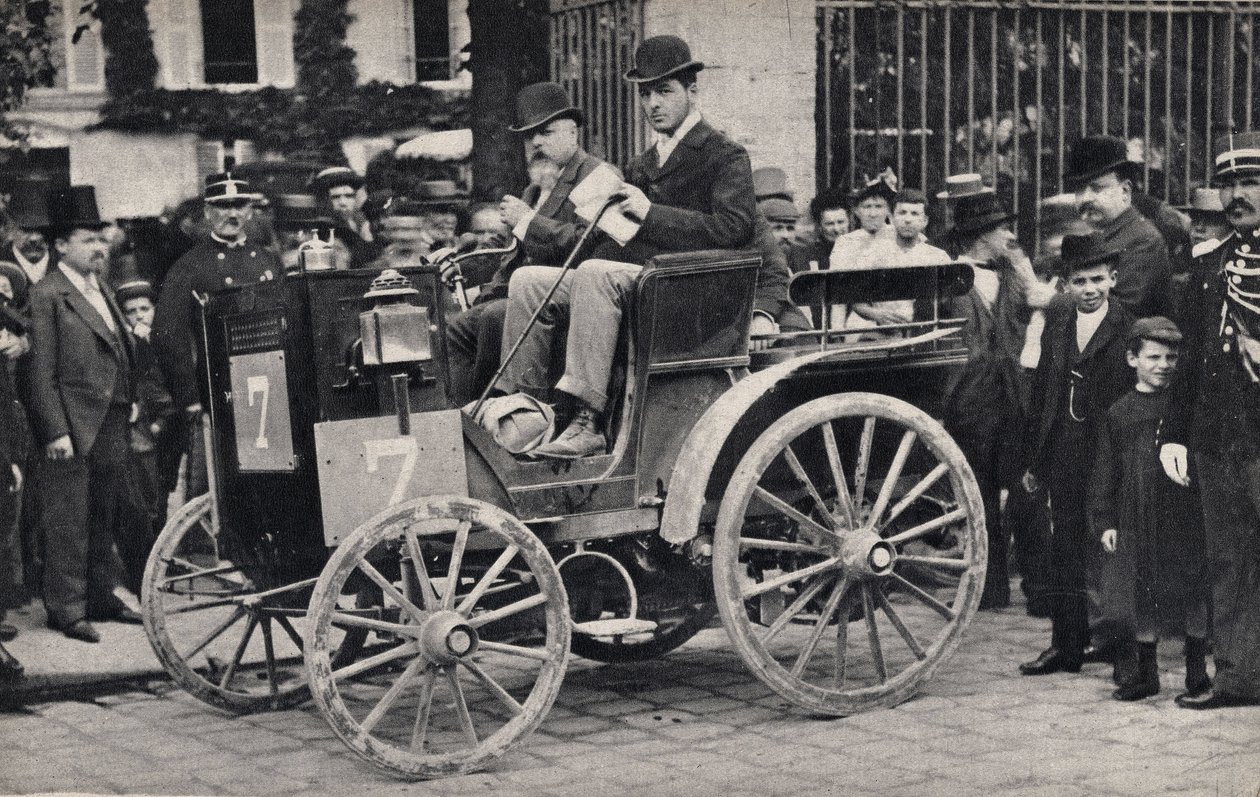 Competidores en una carrera de coches sin caballos, automóvil de Unknown photographer
