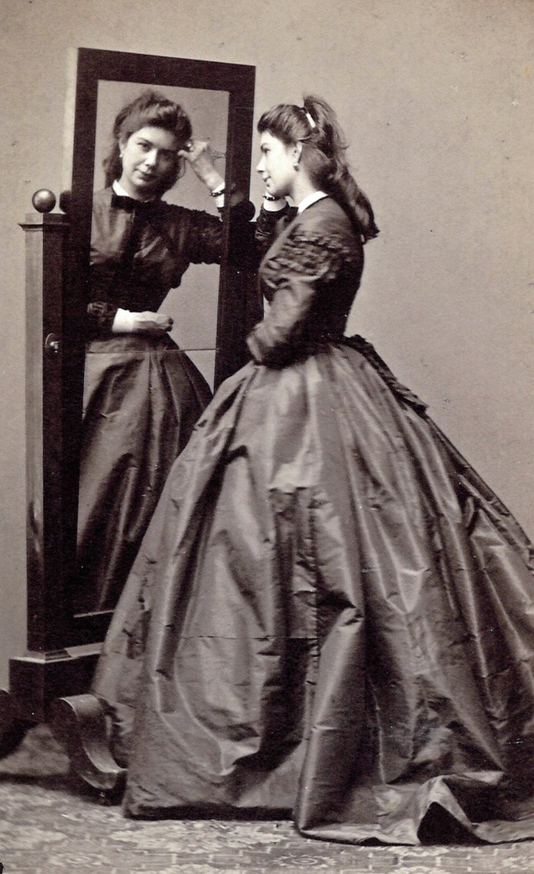 Franziska Feifalik de soltera Rösler, Rössler o Angerer, conocida como Fanny de Unknown photographer