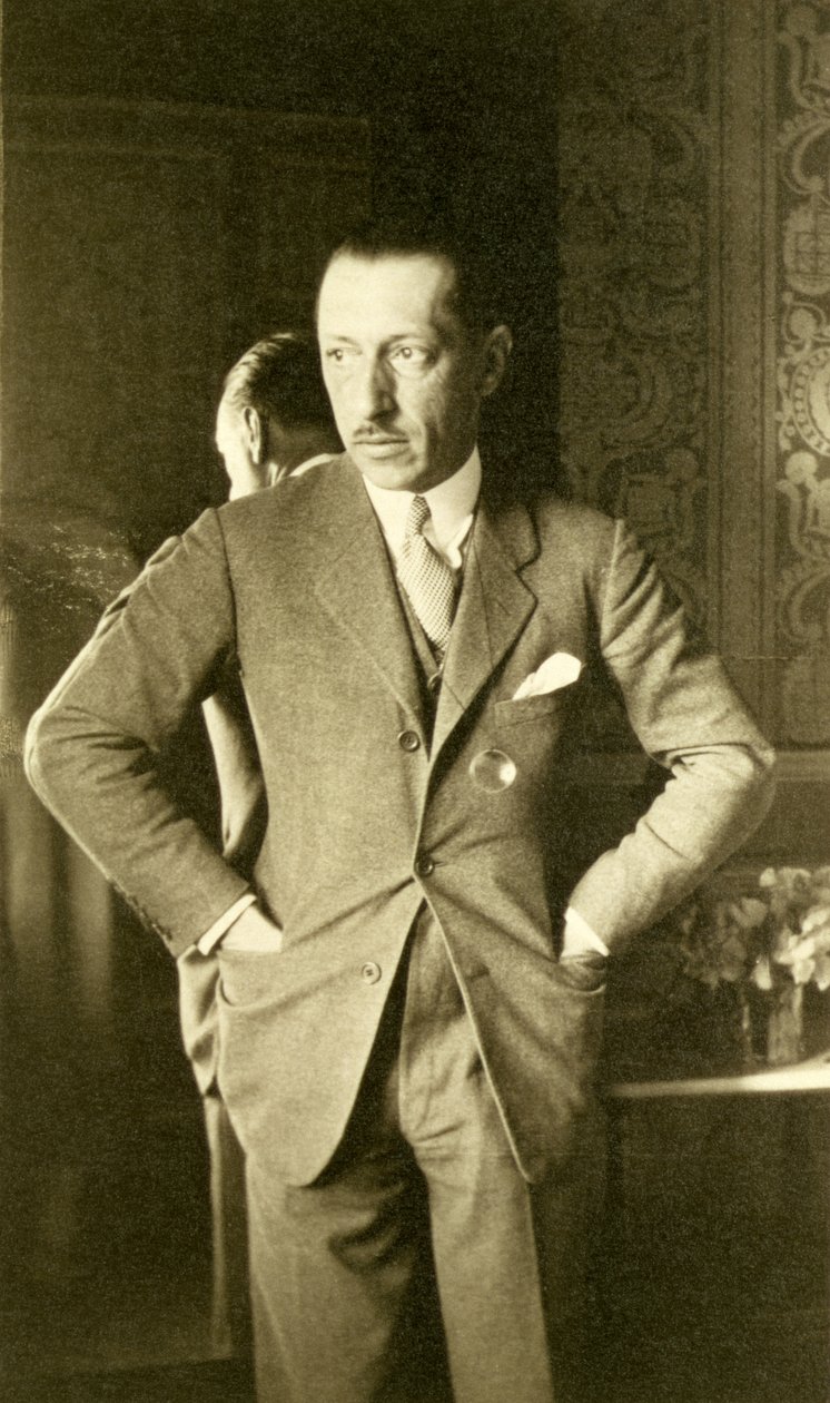 Igor Stravinsky (foto en blanco y negro) de Unknown photographer